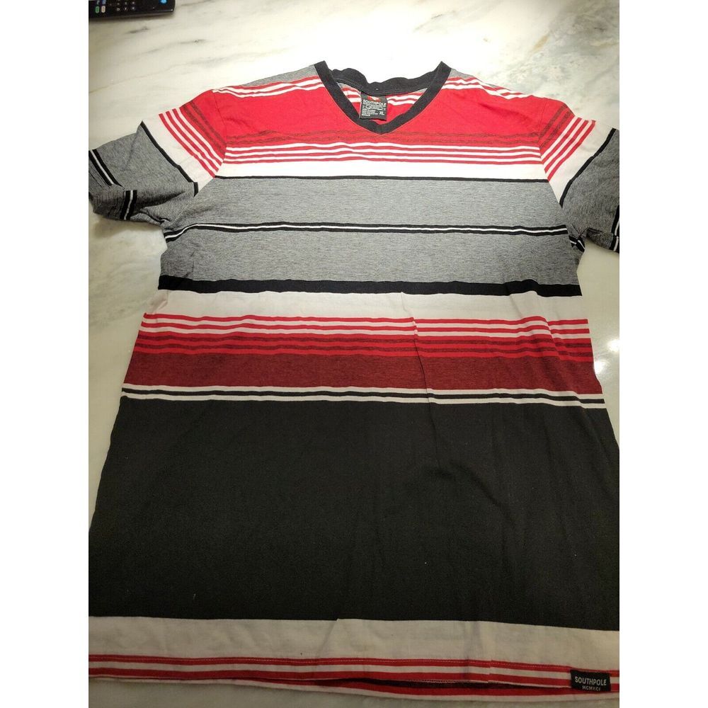 SOUTHPOLE AUTHENTIC MEN'S BOLD STRIPED multi color GRAPHIC SHORT SLEEVE T-SHIRT